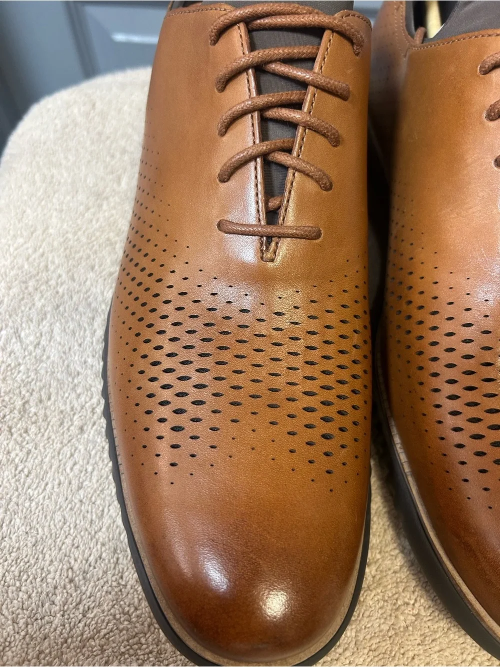COLE HAAN 2.ZEROGRAND LASER CUT WINGTIP OXFORDS.NWOB SIZE 13M British tan